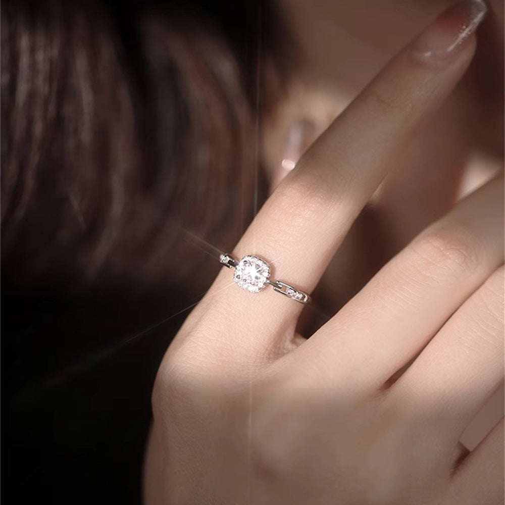 Wholesale Autumn and Winter Flash Diamond Zircon Does Not Fade High-end Luxury Sterling Silver Rings